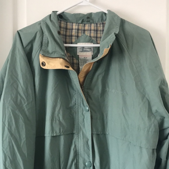 Northern Reflections Cottage Essentials - Picture 2 of 4